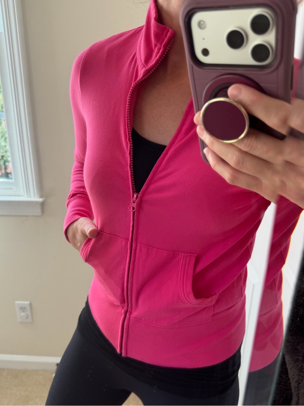 🍂 5/$25 Old Navy Hot Pink Zip-Up Lightweight Yoga Jacket